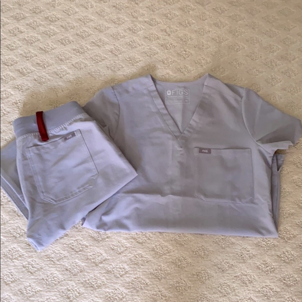 Figs scrub set